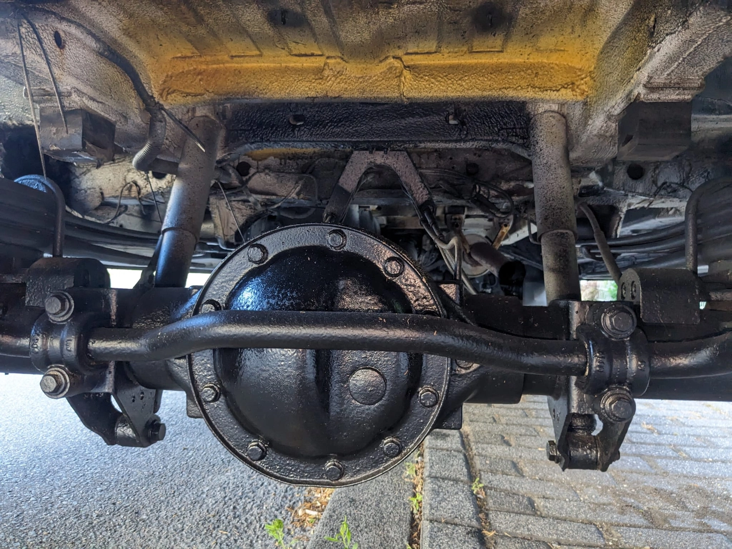 KFZ-24 HAGEN - PKW|LKW | Baumaschinen – eine Dana 44-Achsdifferentialbaugruppe